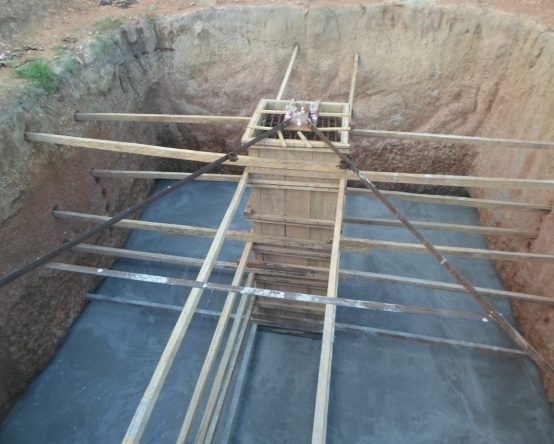 Vue complémentaire : Construction de pylône · ANSUT CI
