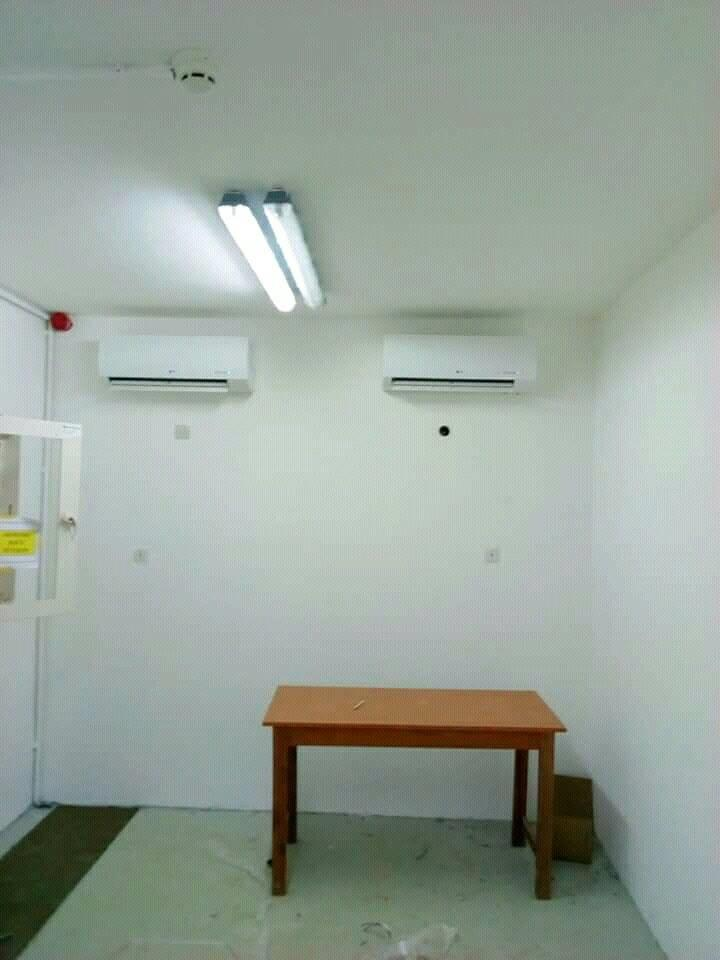 Intérieur de l'agence SAHAM